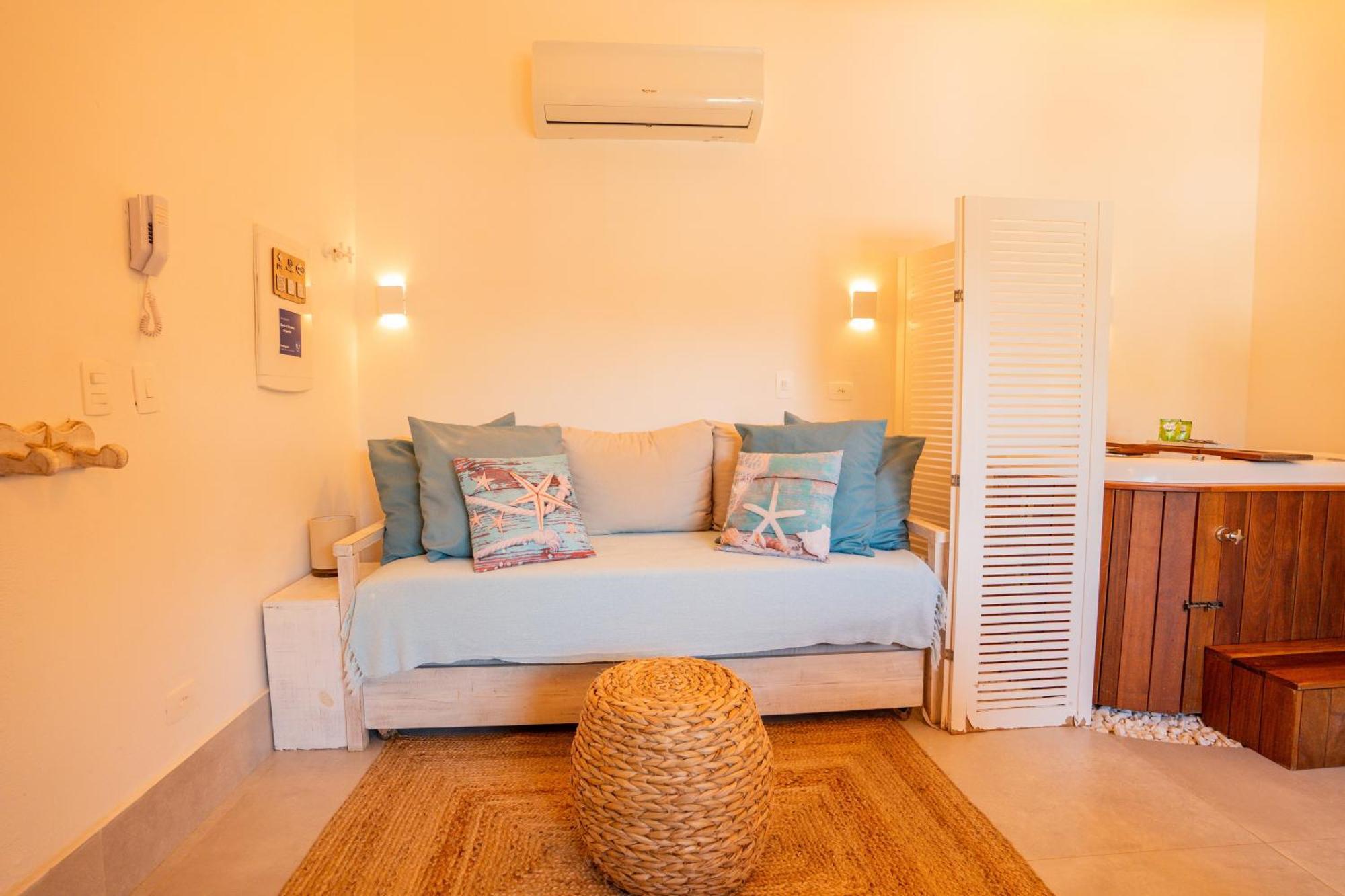 Casa D'Aroeira Residencial Boutique - Centro De Juquei - 2 Quadras Do Mar - Servico De Praia - Roupa De Cama 600 Fios Algodao Egipcio - Toalhas Banho E Praia - Tudo Novo - Estacionamento Interno - Cozinha - Consulte Unidades Com Ofuro Hidro E Cromote Ngoại thất bức ảnh