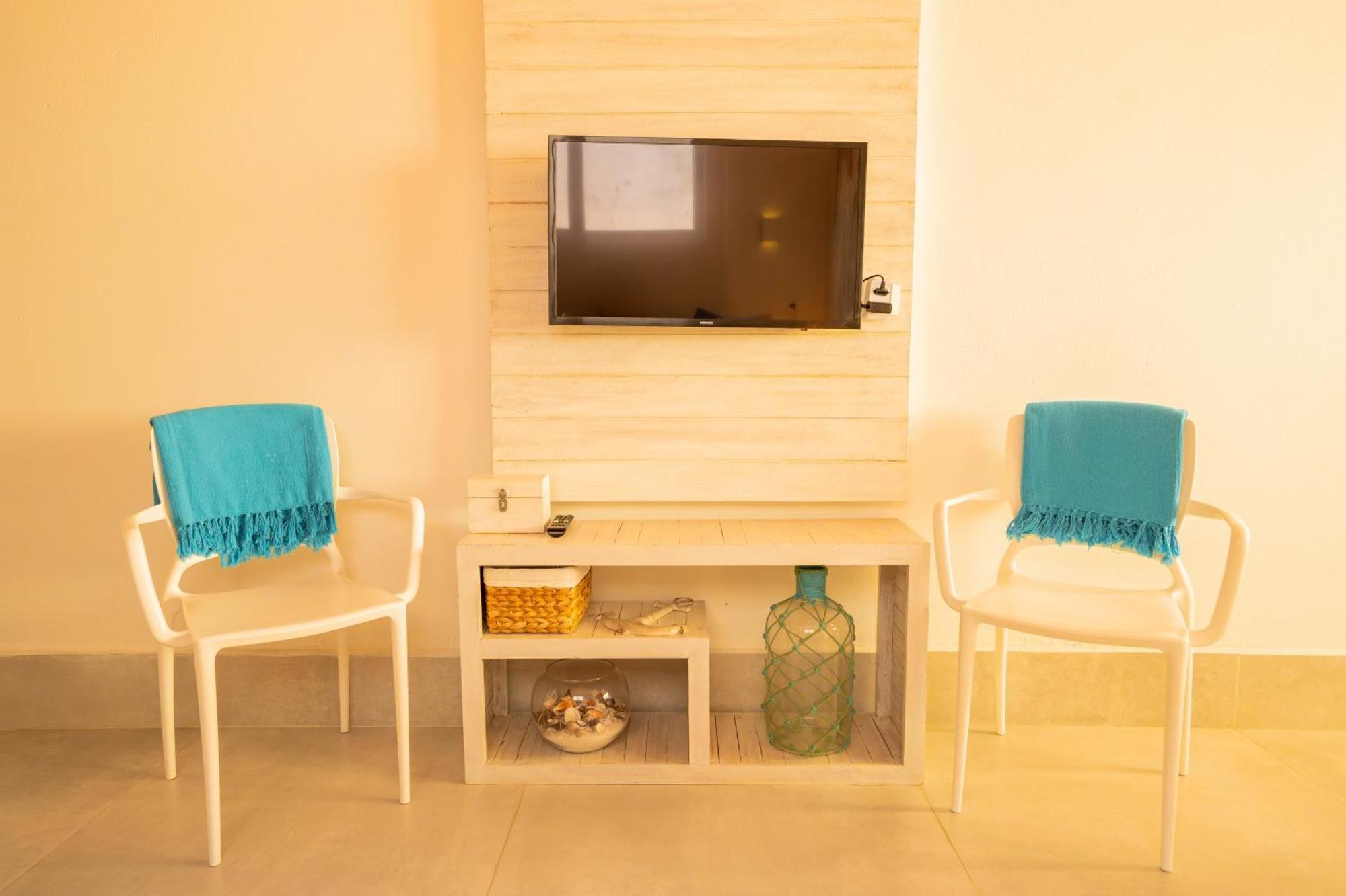 Casa D'Aroeira Residencial Boutique - Centro De Juquei - 2 Quadras Do Mar - Servico De Praia - Roupa De Cama 600 Fios Algodao Egipcio - Toalhas Banho E Praia - Tudo Novo - Estacionamento Interno - Cozinha - Consulte Unidades Com Ofuro Hidro E Cromote Ngoại thất bức ảnh